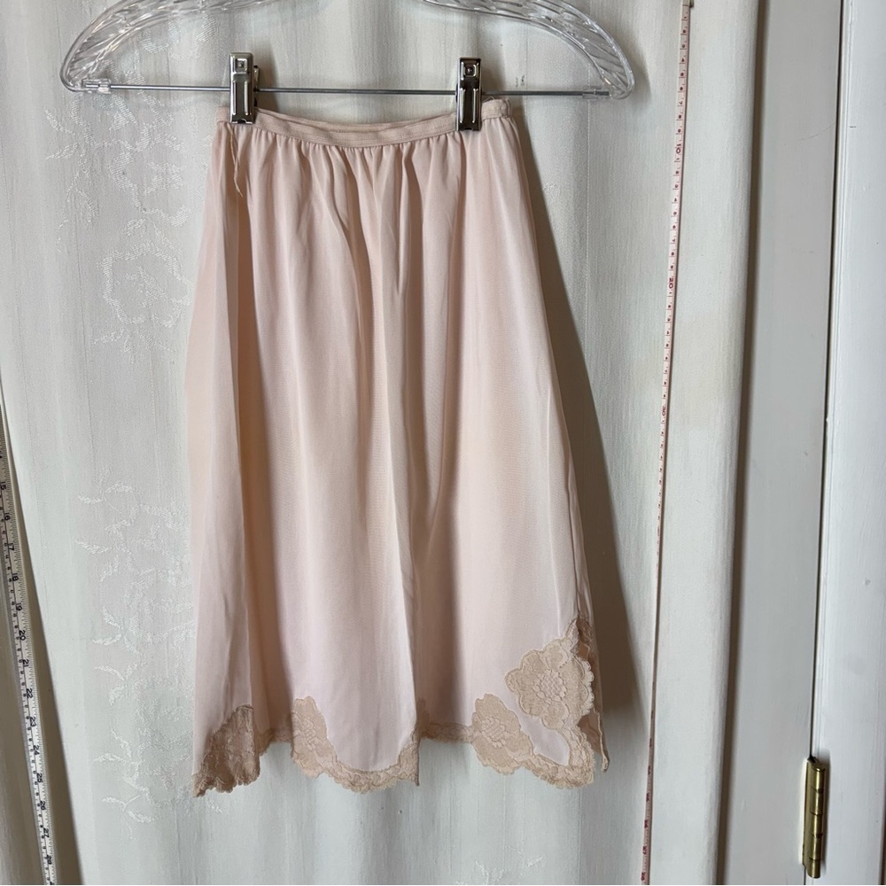 Vintage Avian Half Slip